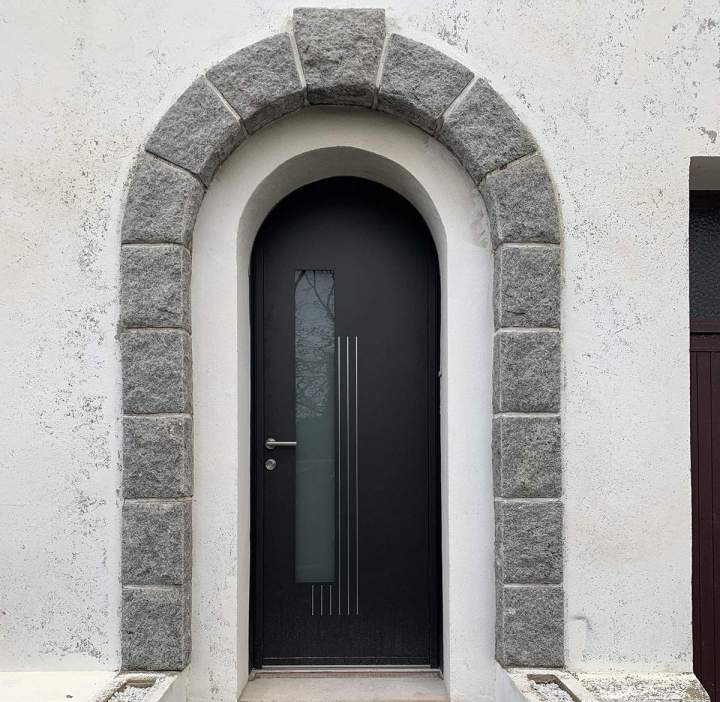 Installation de porte d'entrée Landerneau